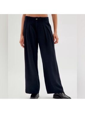Urban Outfitters Women's Wide-Leg Pleated Trousers Pants Stretch Black Size 10